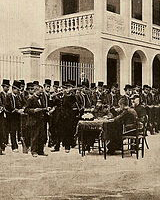 Una formació de mossos passa revista el segle XIX